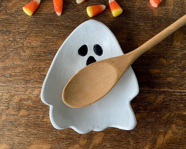 the ghost spoon rest