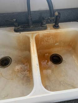 reviewers rust stained sink