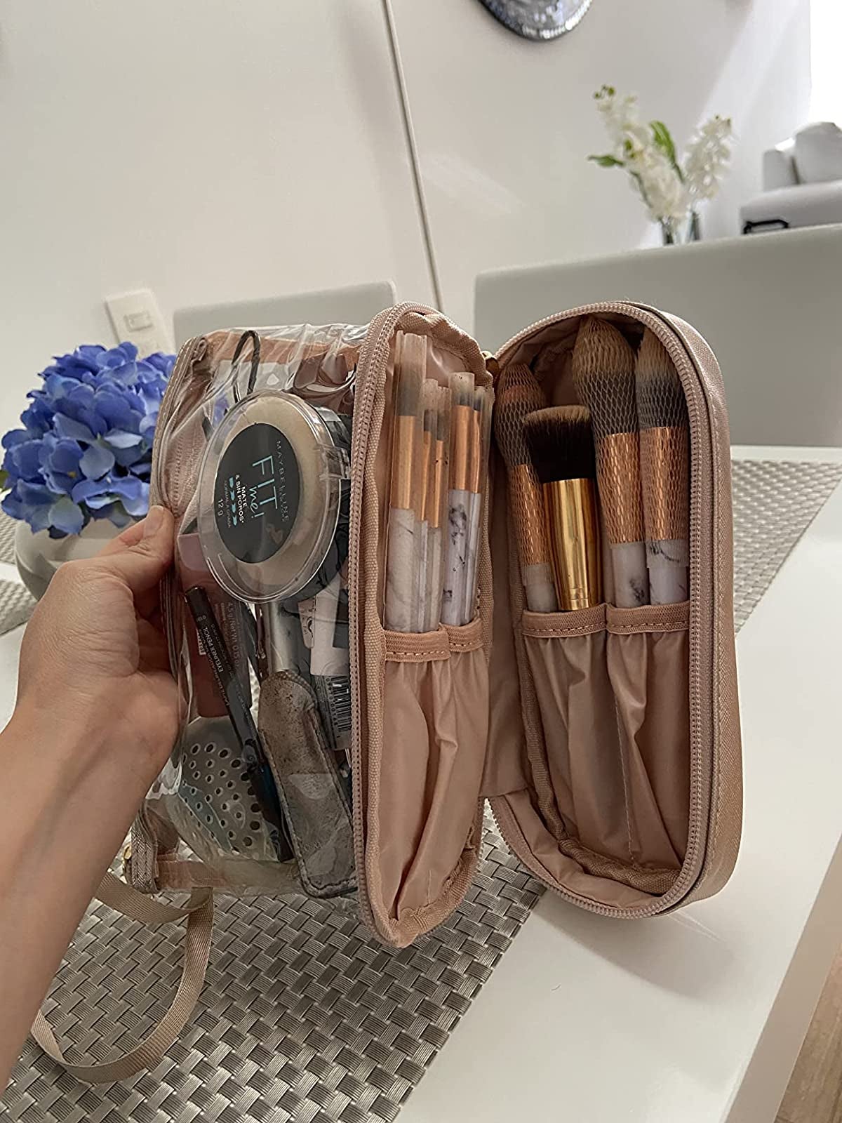 small makeup bag with compartments