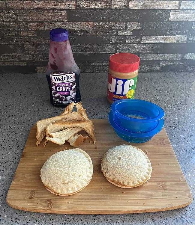 reviewer image of two cut and sealed peanut butter and jelly sandwiches