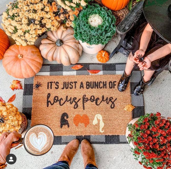 Autumn-themed doormat with