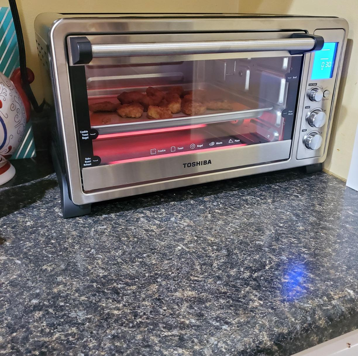 Toshiba AC25CEW-BS Digital Convection Toaster Oven In-depth Review