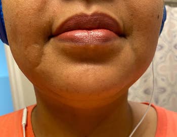 Close up of another reviewer's lips also wearing soft raspberry