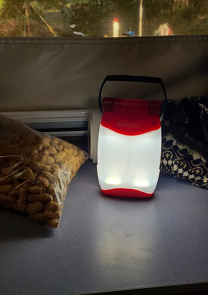Has anyone tried this hoto camping lantern? Looks like it's perfect for my  camping outfit but I am curious about the quality. : r/flashlight