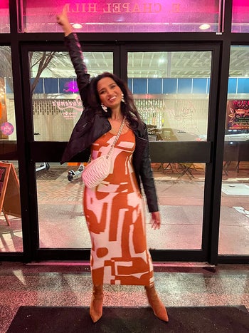 another reviewer who's not pregnant wearing the dress