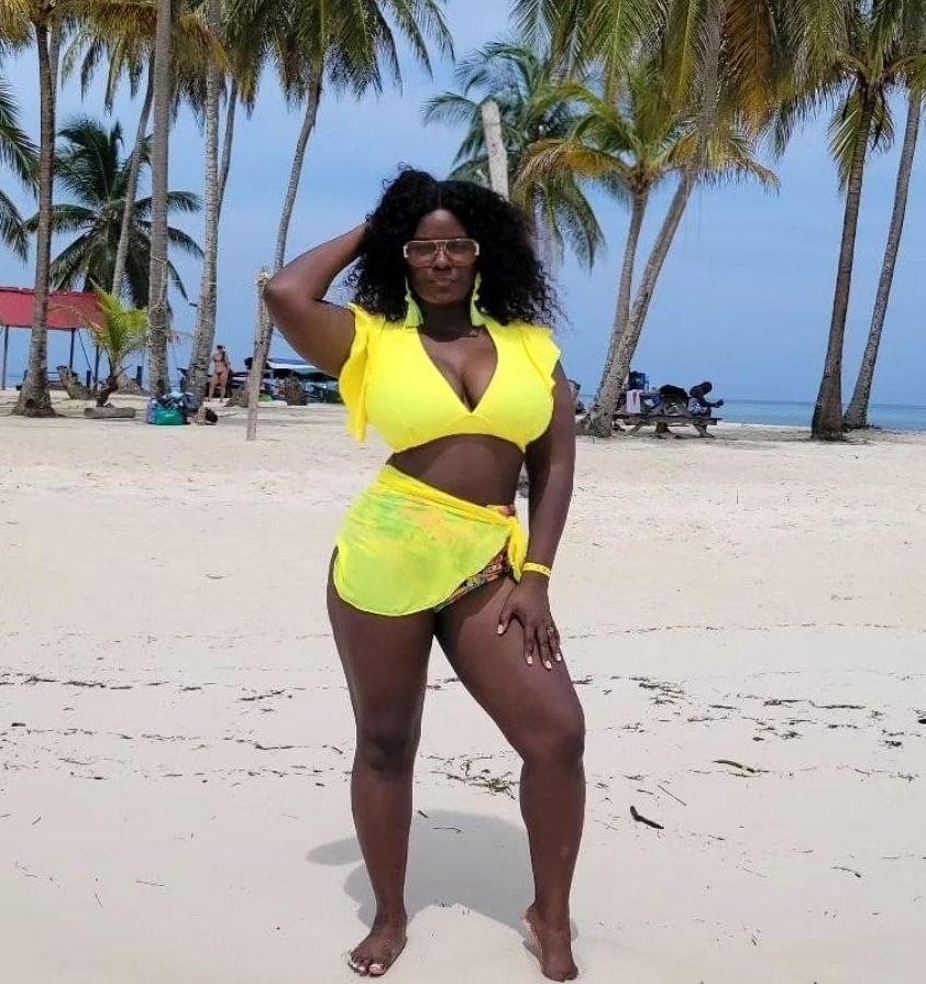 28 Summer-Ready Clothing Pieces For Big Boobs 28 Summer-Ready Clothing Pieces For Big Boobs