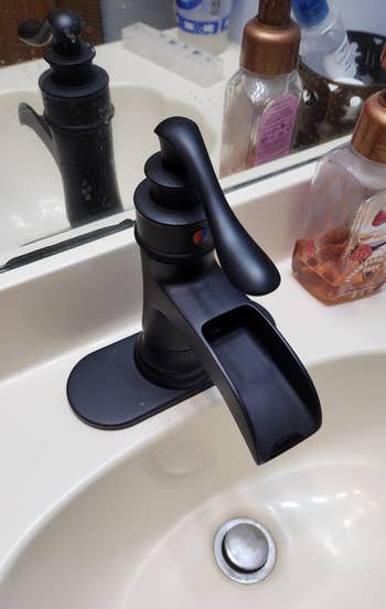 the faucet successful black