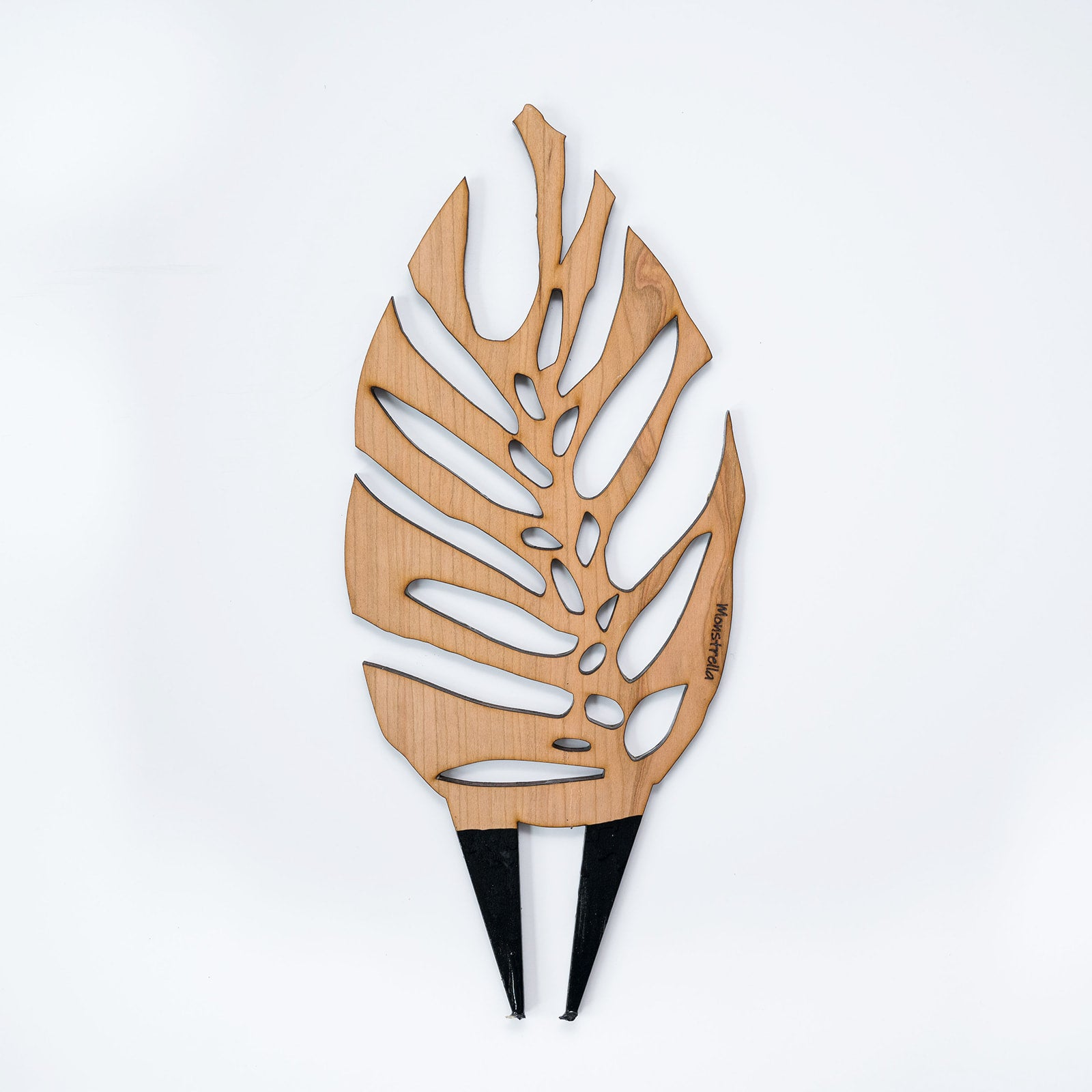 the trellis with stakes disposable   