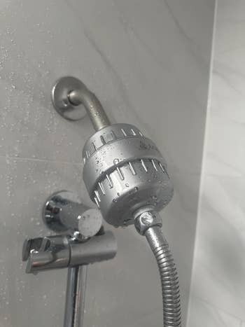 Showerhead and hose