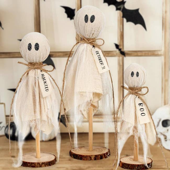 Three shade decorations with