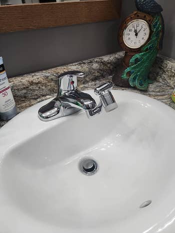 filter on bathroom sink faucet