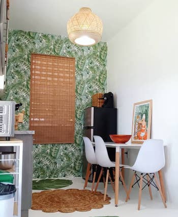 a reviewer uses the wallpaper in their kitchen