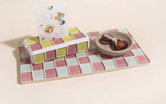 the blue and pink checkered tile tray