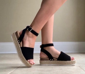 another reviewer wearing them in black