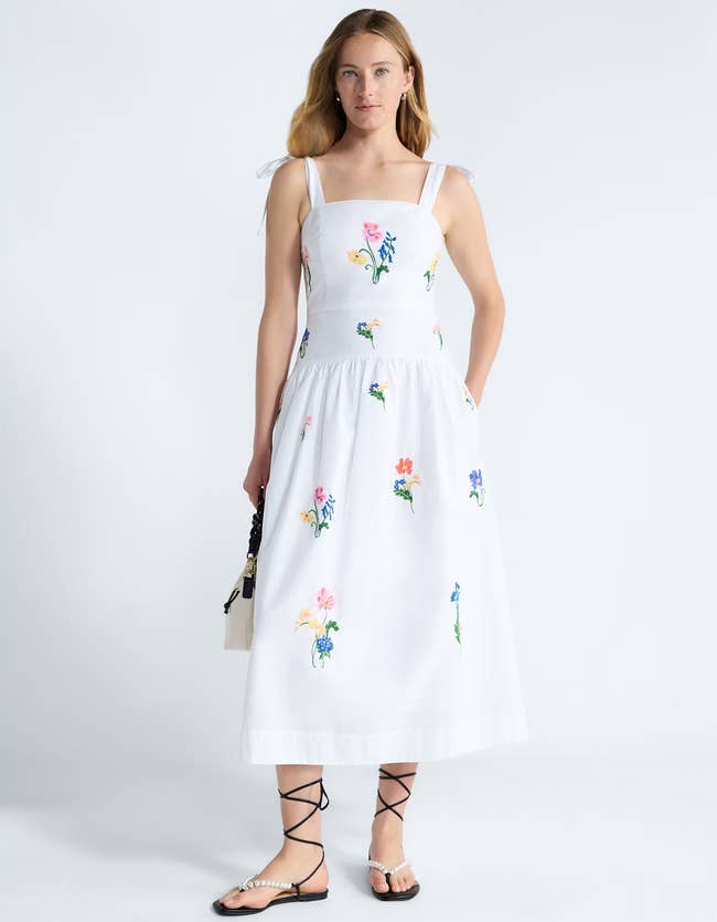 A exemplary wearing the dress