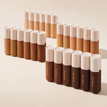 product image of all shades of tinted moisturizer