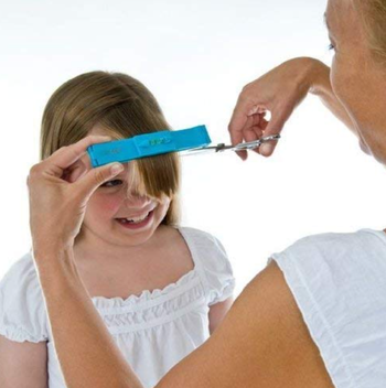 Model cutting child model's hair