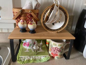 Reviewer's kitchen shelf with various kitchen items