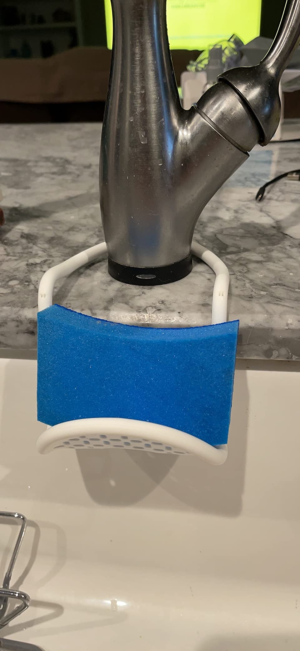 23 Kitchen Products For Homes Without Dishwashers