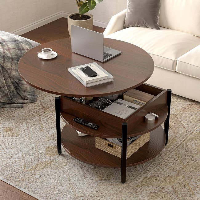 Lift hot too coffee table - barely used