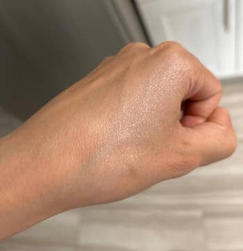 reviewer investigating illuminator connected hand