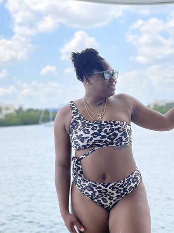 reviewer in leopard bikini