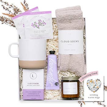 the lavender bath set basket