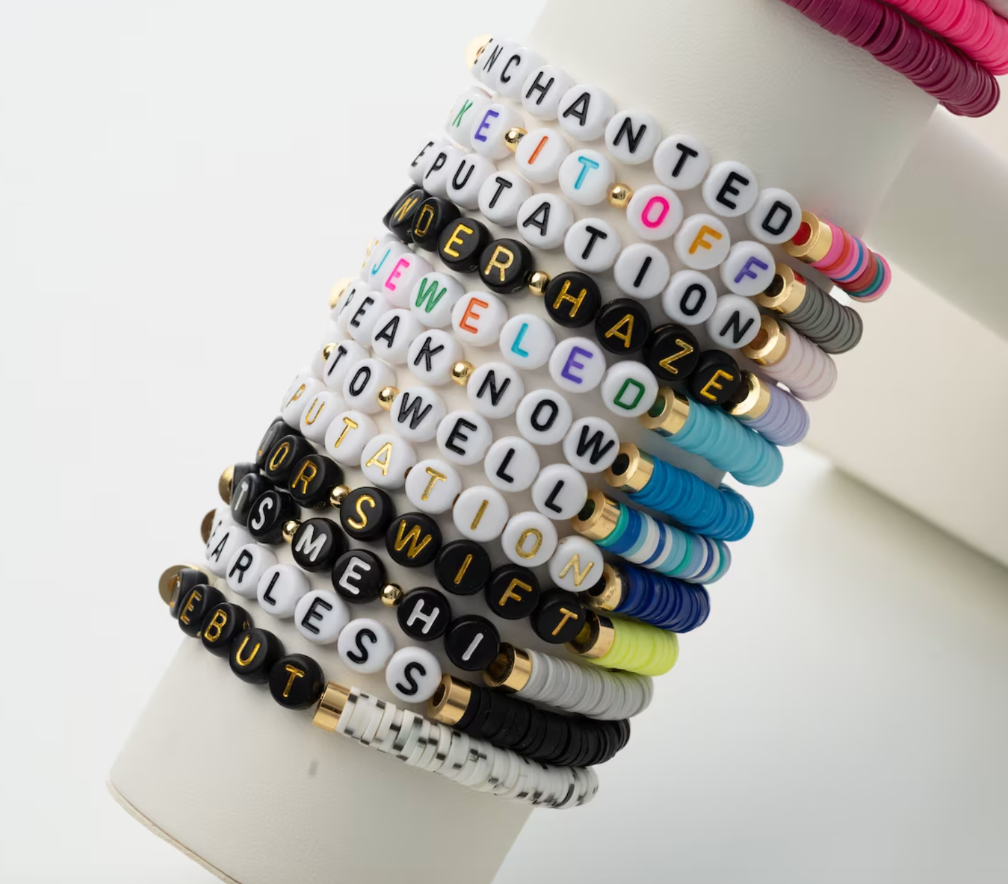 Olivia Rodrigo Bracelets Custom Personalized Friendship -  Canada in  2023  Personalised friendship bracelets, Friendship bracelets designs,  Cute friendship bracelets