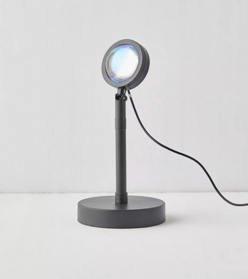 product image of the lamp and cord