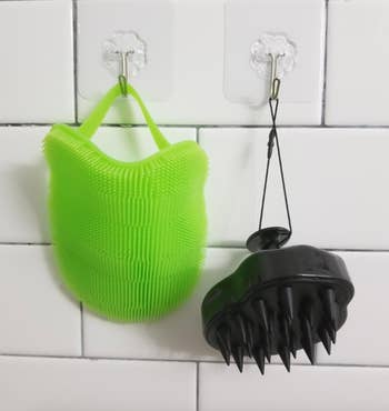 the green scrubber