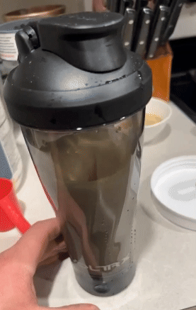 gif of reviewers shaker bottle mixing shake