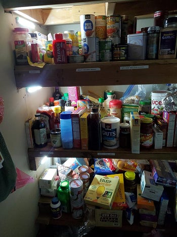 led lights in reviewer's pantry