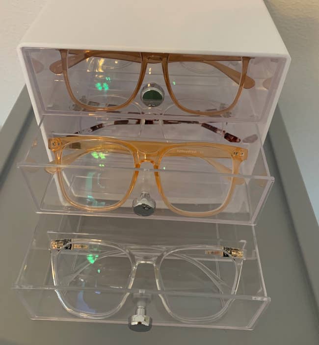 reviewer photo of glasses inside the storage box