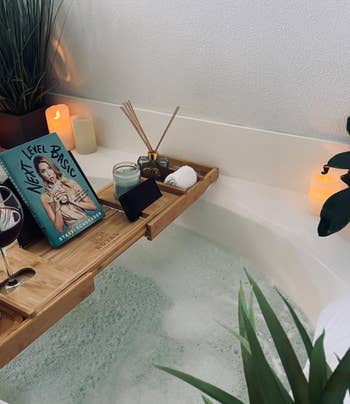 Reviewer's bathtub with caddy tray on top
