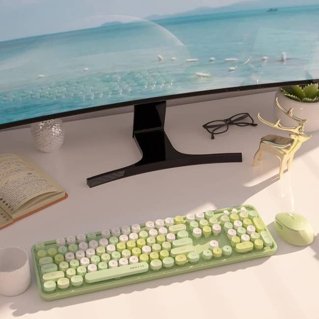 the green keyboard and mouse