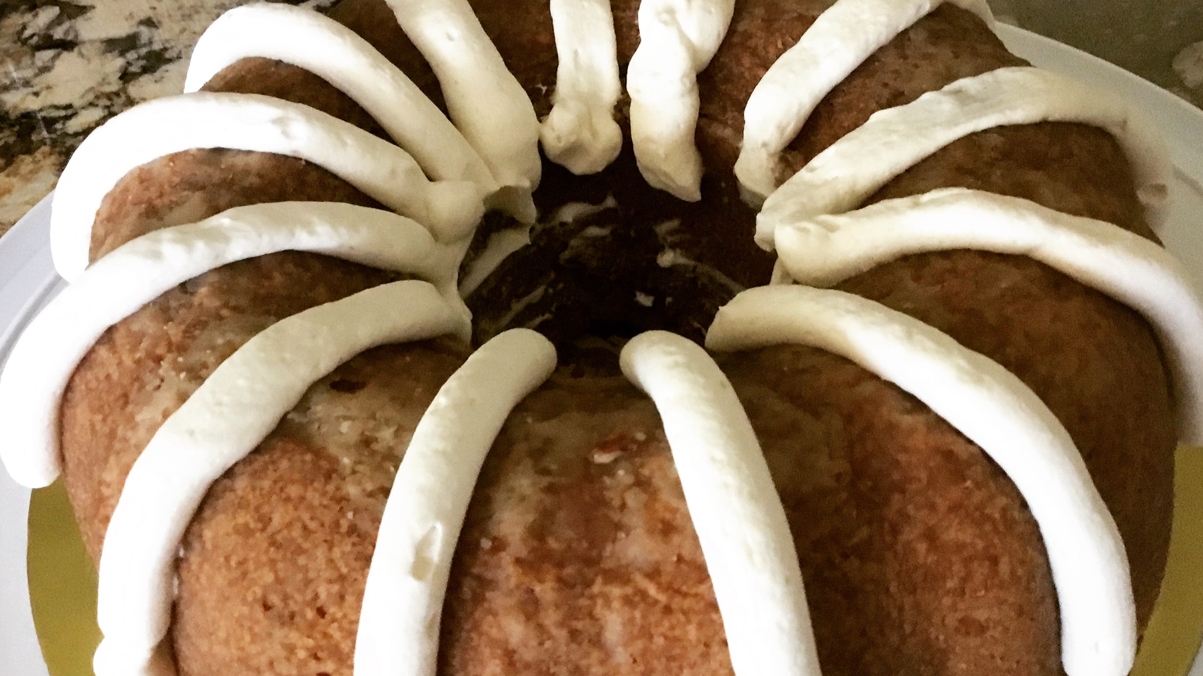 5 Mistakes to Avoid When Baking a Bundt Cake