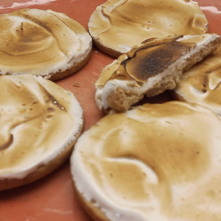 Marshmallowy Italian Meringue-Topped Cookies