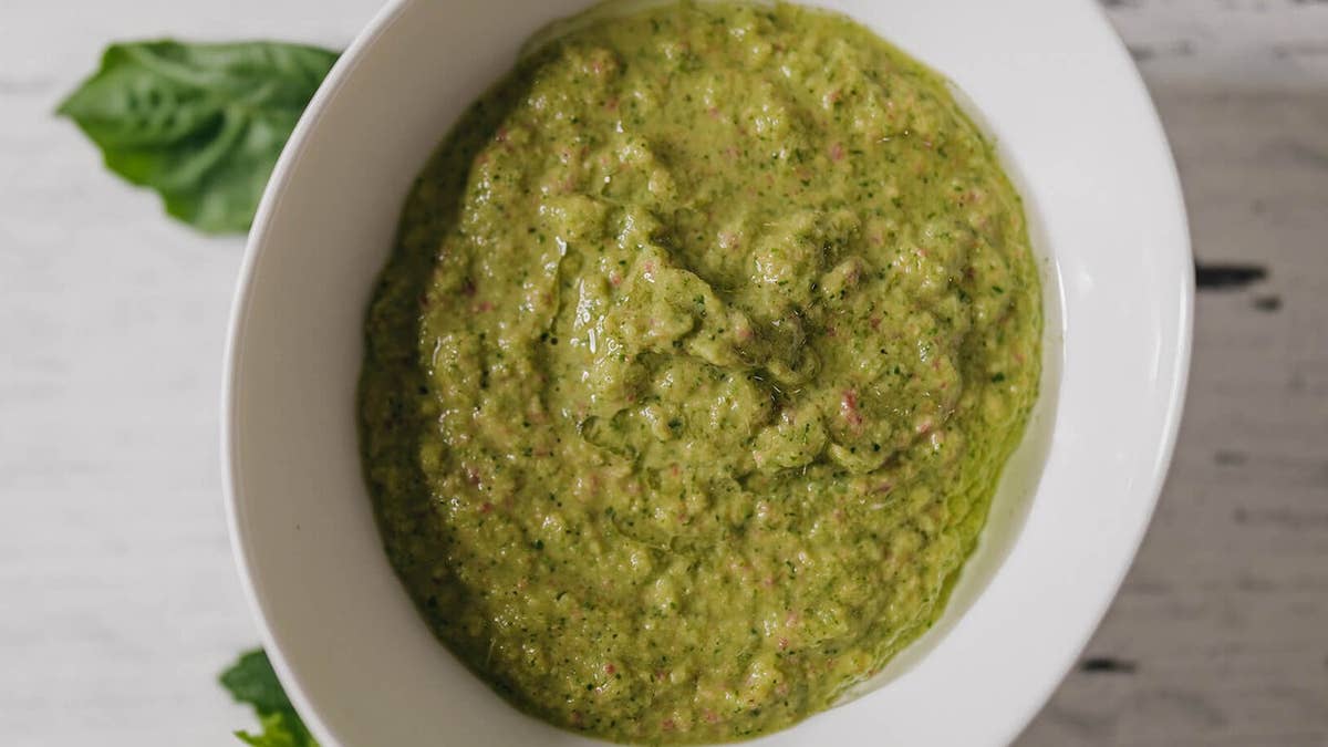 Keng’s Kitchen’s All-Purpose Green Spice Marinade