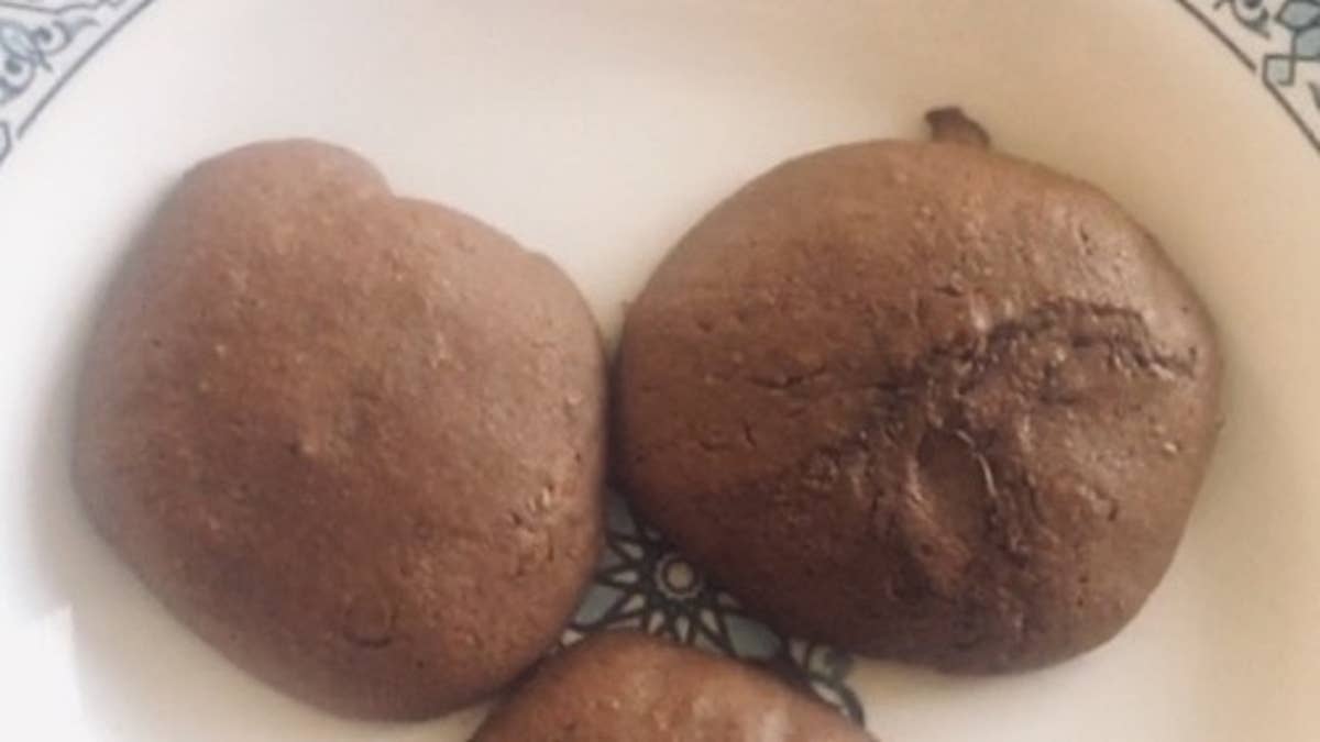 3-Ingredient Chocolate Cookies
