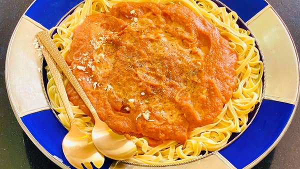 Vegan Spaghetti With Pumpkin Sauce