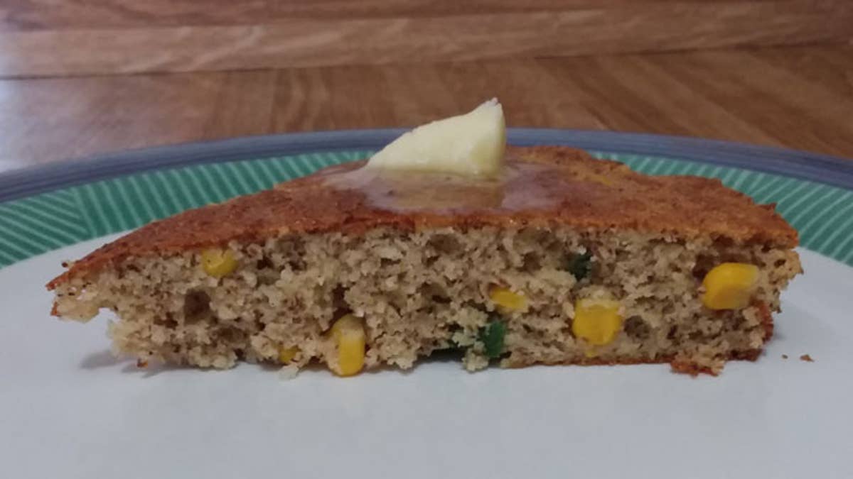 Low-Fat Almond Cornbread