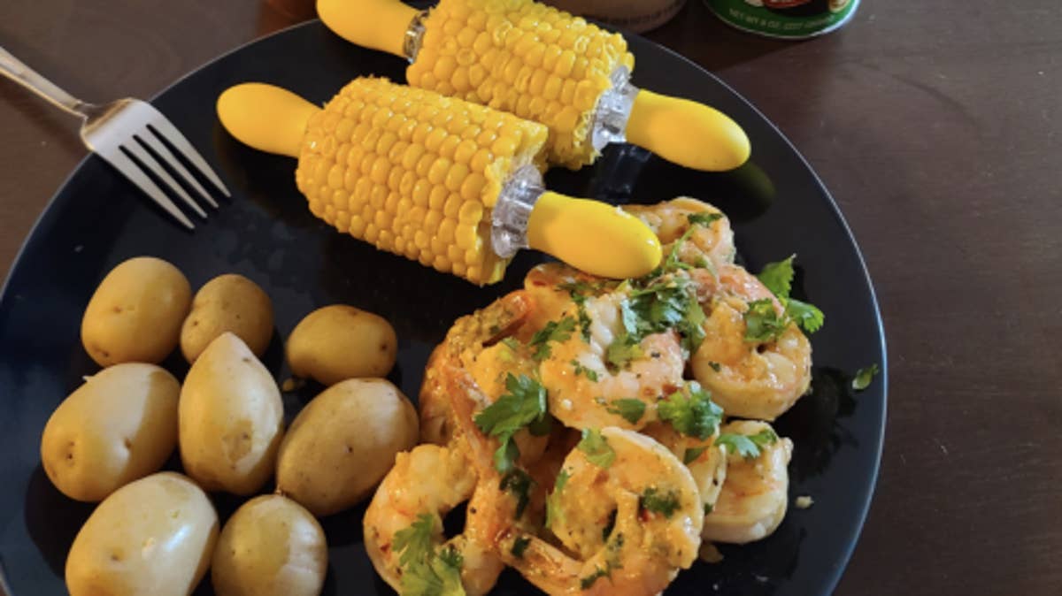 Cilantro Lime Shrimp With Boiled Potatoes And Corn On The Cob