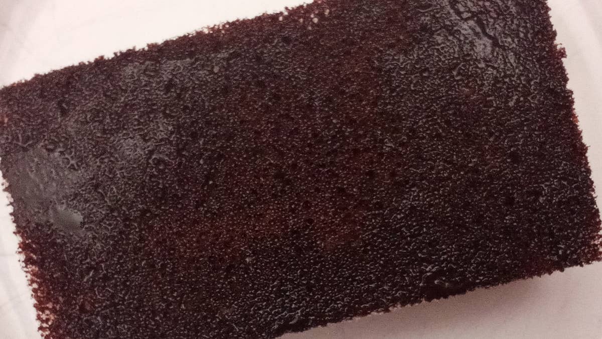 Easy Chocolate Sponge Cake Recipe