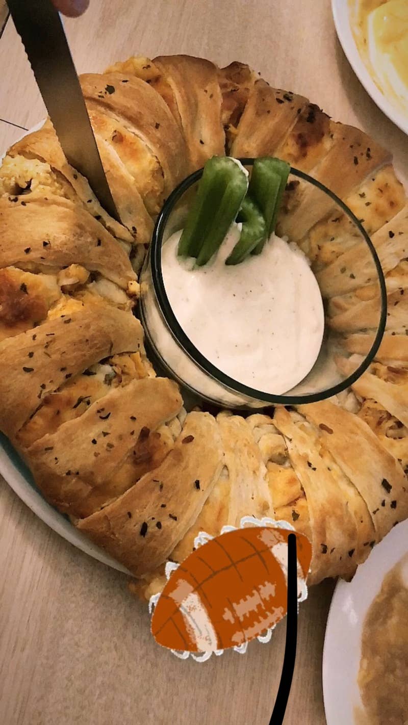 Buffalo chicken ring recipe tasty