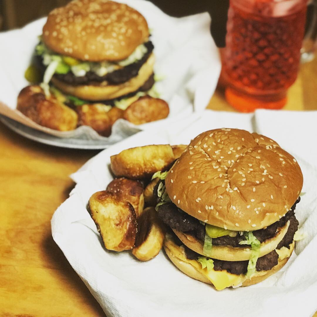 How To Make A Massive Burger - Burger Poster