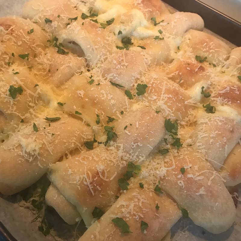 Pull Apart Breadstick Blanket Recipe By Tasty