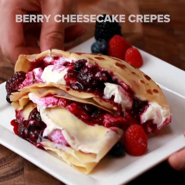 Berry Cheesecake Crepes