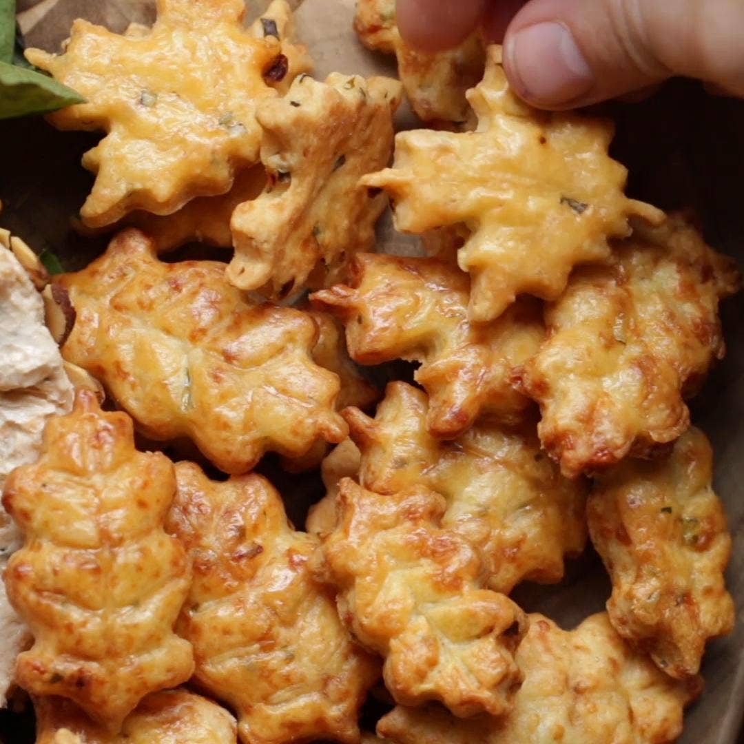 White Cheddar And Chive Crackers Recipe by Tasty