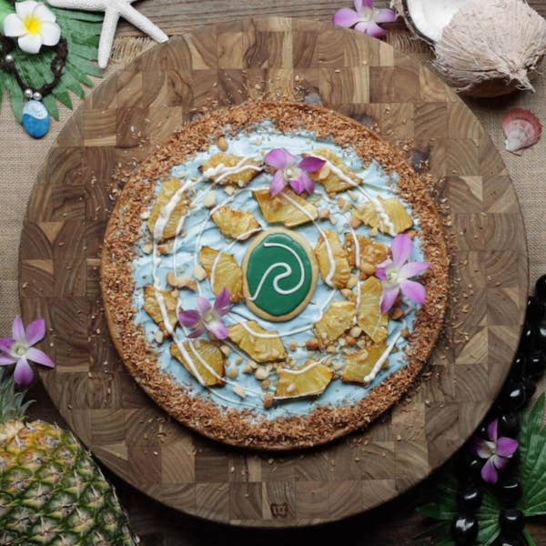 Moana-Inspired Cookie Pizza