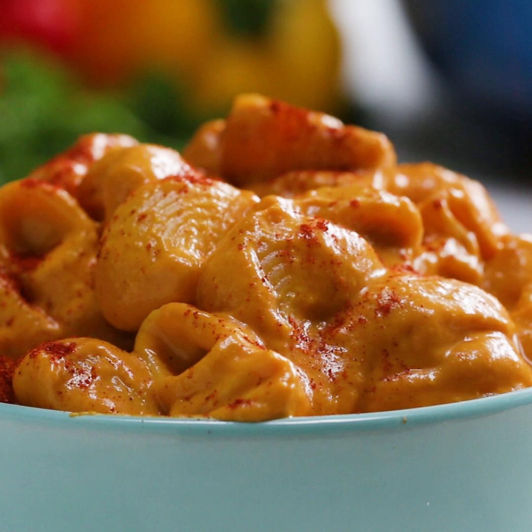 Roasted Red Pepper Vegan Mac 'N' Cheese Recipe by Tasty_image